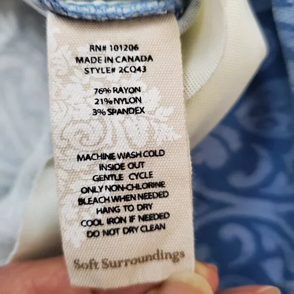 Soft Surroundings Tesori Print Straight Leg Ankle Pants Blue Size S - Picture 7 of 15